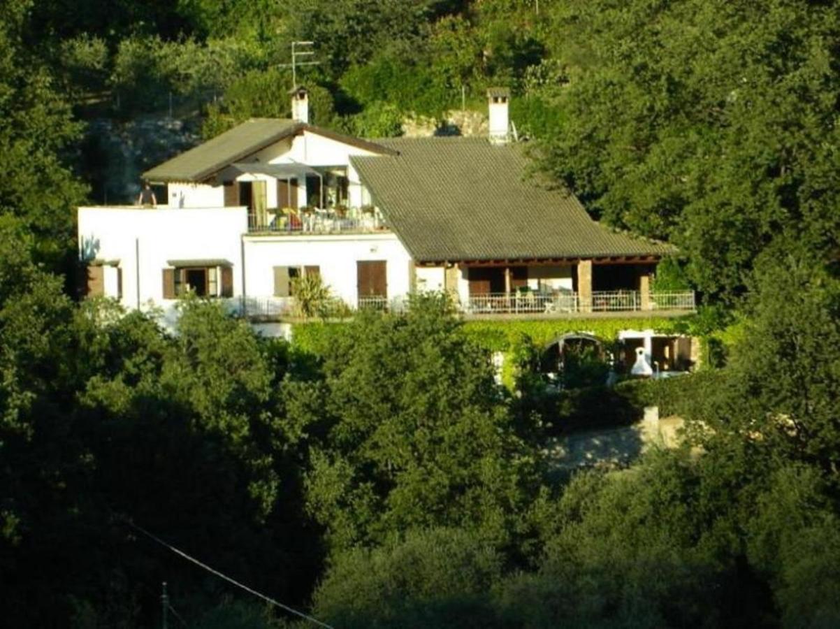 Casa Gialla Imperia Exterior foto